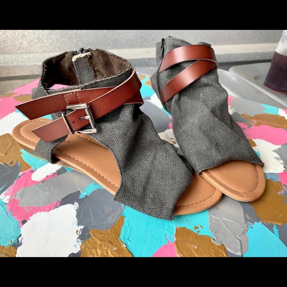 Size 6 charcoal sandals brand new